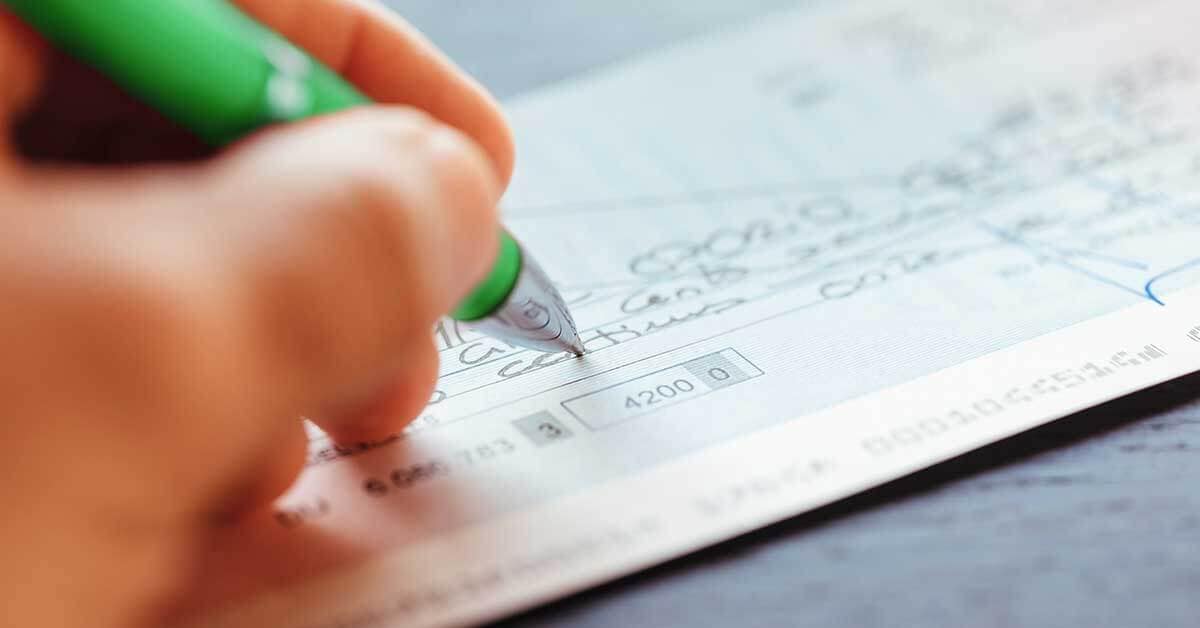 how do u write out a check